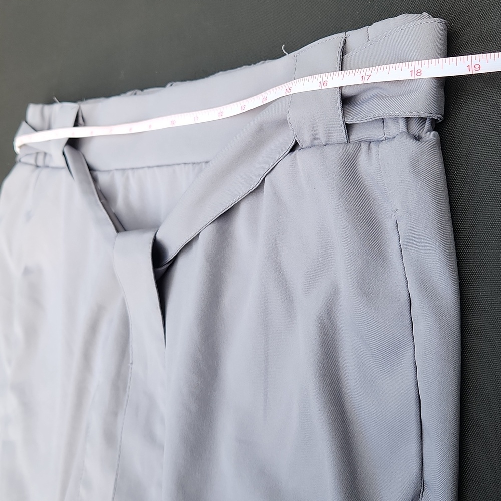 St. John's Bay Belted Mid-Rise Pull-On Gray Skort With Pockets Size L - Picture 10 of 11